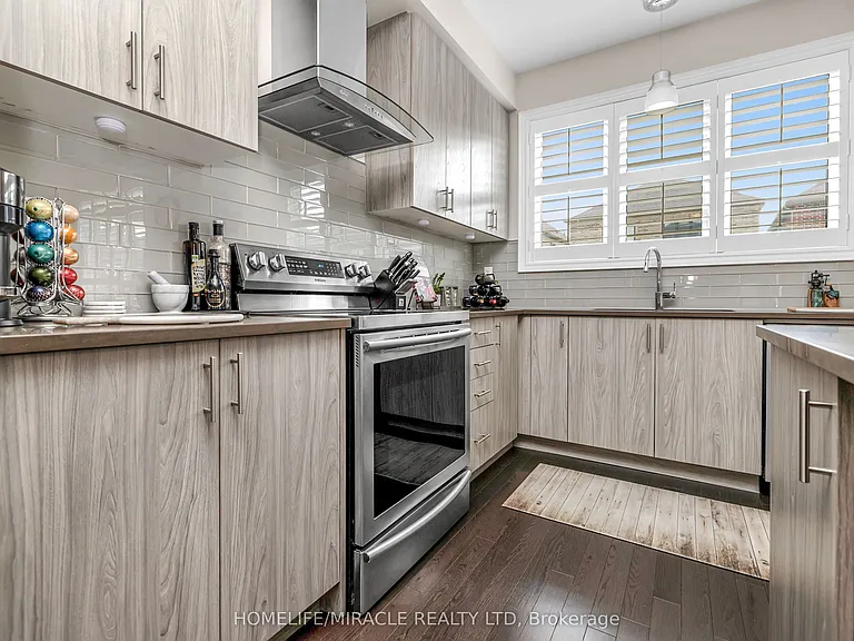 27 Hubbell Rd — Photo 11