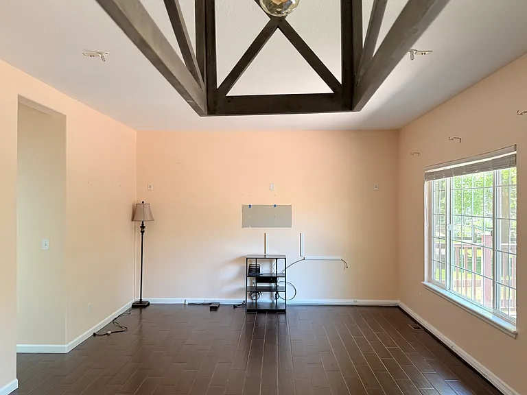 6047 S Walden Ct — Photo 5