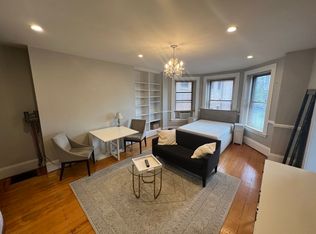 391 Commonwealth Ave APT 5, Boston, MA 02115