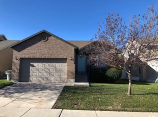 10716 S Pine Shadow Rd, South Jordan, UT 84009