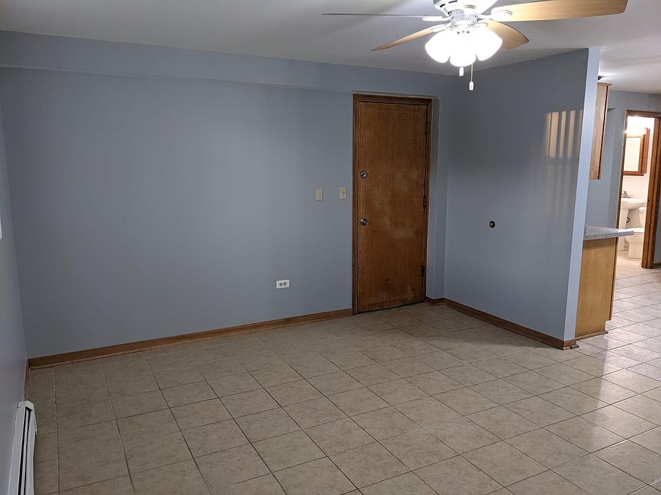 1st image of 8649 S Oak Park Ave #1