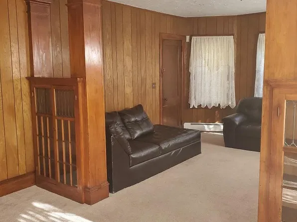 38 Colfax St, Fall River, MA 02720