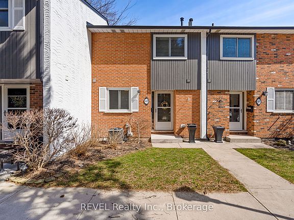 2nd image of 77 Linwell Rd #42