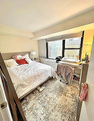 3rd image of 279 E 44th St APT 4K
