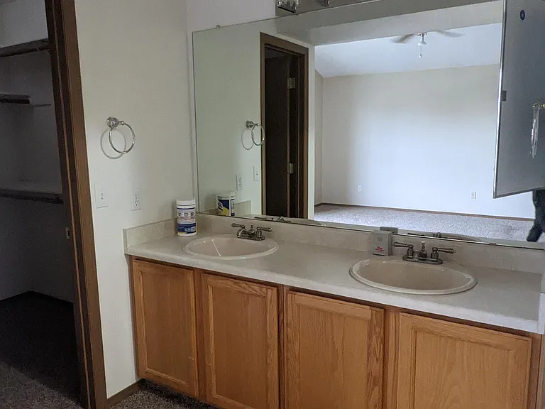 11345 Haswell Dr — Photo 28
