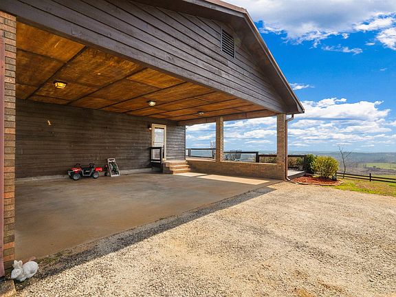 12th image of this home