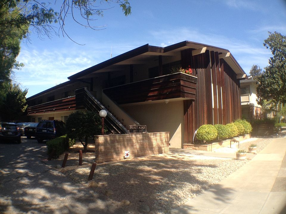 1st image of 359 Everett Ave #363
