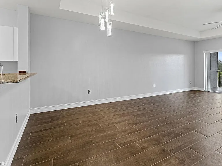 7827 Regal Heron Cir #306 — Photo 7