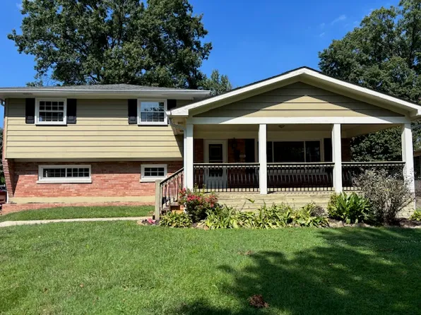 1668 Al Mara Cir, Louisville, KY 40205