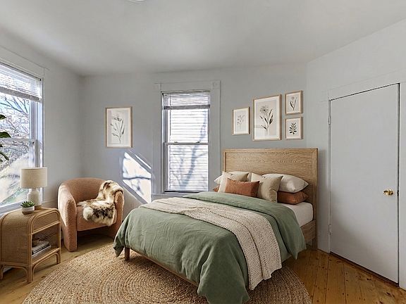 4th image of 56 Portsmouth St #3