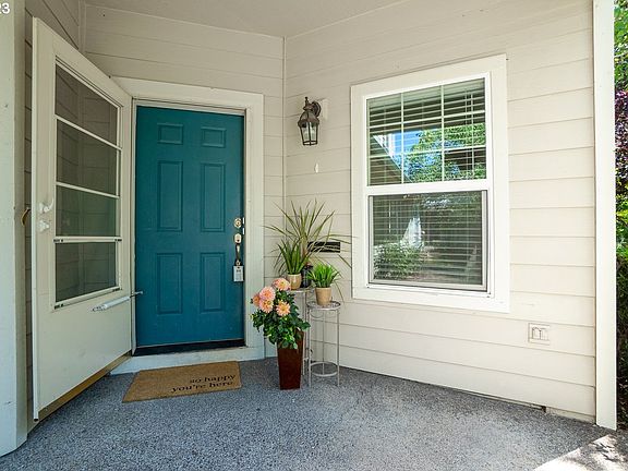 3rd image of 2416 NE 12th Way