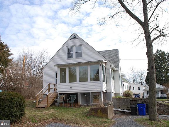 2nd image of 13 N Altamont Ave