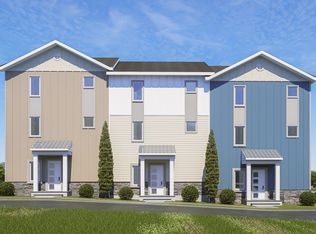 August 2025 Brand New Luxury Build! 4 Bed, 4 Bath Townhome!, Bloomington, IN 47408