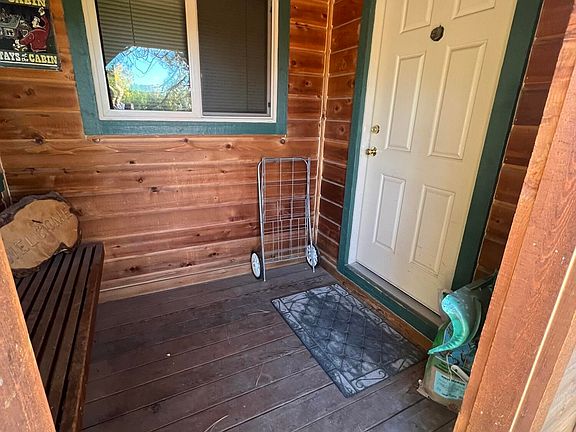 5th image of 109 S 3rd Ave