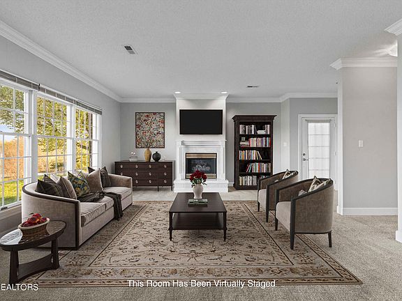 3rd image of 1003 Brentwood Ct