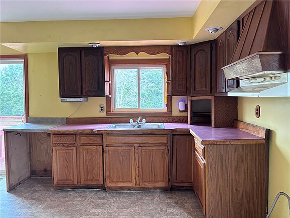3rd image of 4391 Miller Rd
