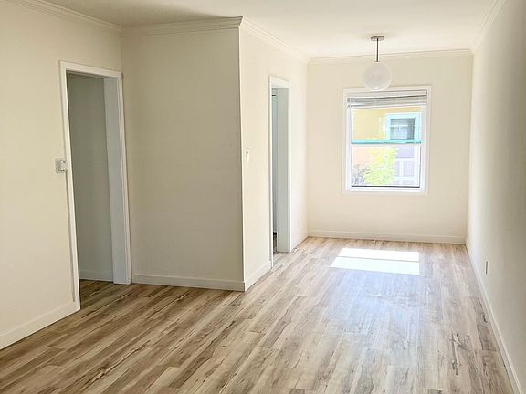 3rd image of 2208.5 Ocean Park Blvd #2208.5