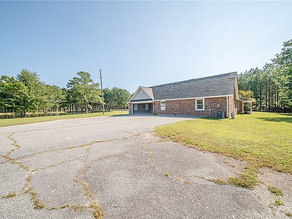 3rd image of 1245 Lee Road 197