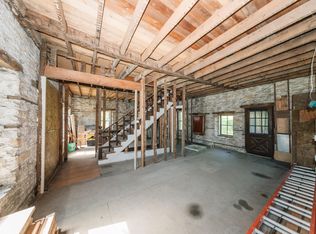 W223N3481 Duplainville Rd, Pewaukee, WI 53072