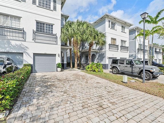 3rd image of 1431 NW 36th Way #1431