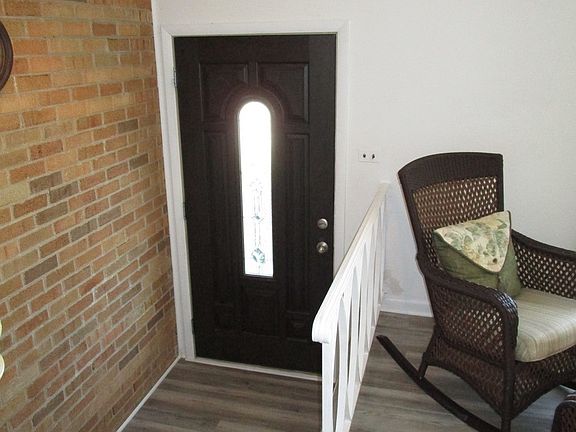 3rd image of 9310 N Parkside Dr