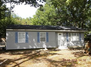 144 Commodore Rd, Manahawkin, NJ 08050