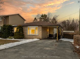 87 Old Oak Rd, Kingston, ON K7M6X2