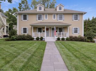 92 Elm St, Montclair Twp, NJ 07042