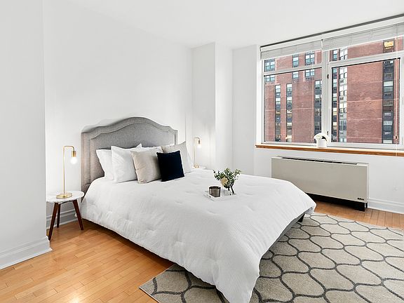 4th image of 1760 2nd Ave APT 19E