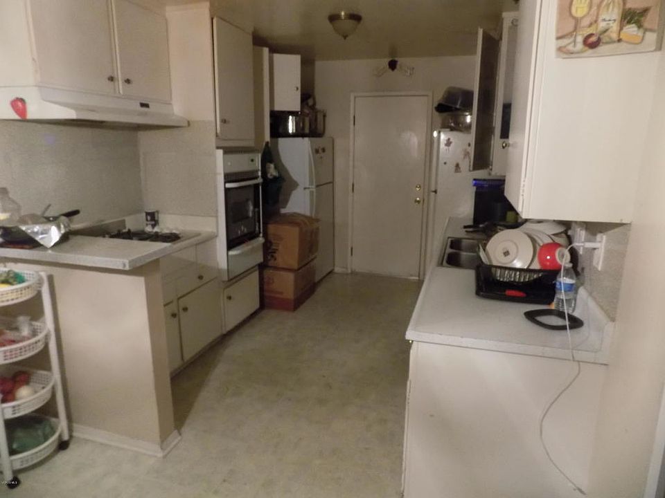 2nd image of 3651 La Costa Pl