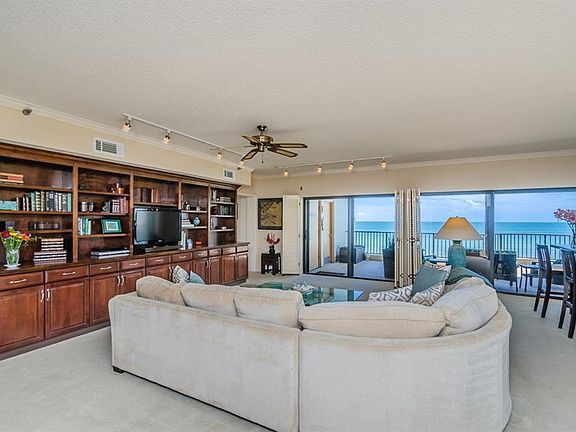 5th image of 19910 Gulf Blvd APT 300