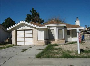 11877 Clara Barton Dr, El Paso, TX 79936