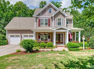324 Sycamore Creek Dr, Holly Springs, NC 27540