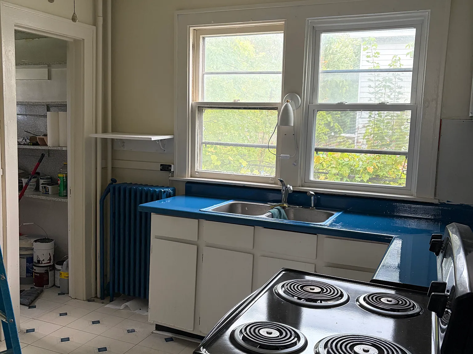 3 bed, 1300 sqft, $1,600 — Photo 4