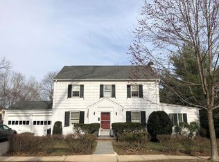 20 Beech Ter, Millburn, NJ 07041