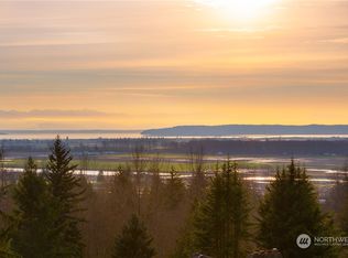 17577 S Skyridge Dr, Mount Vernon, WA 98274