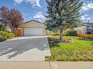 884 Madison Way, Bennett, CO 80102