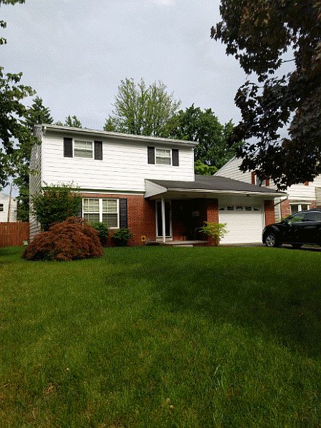 1st image of 4448 Vogel Dr