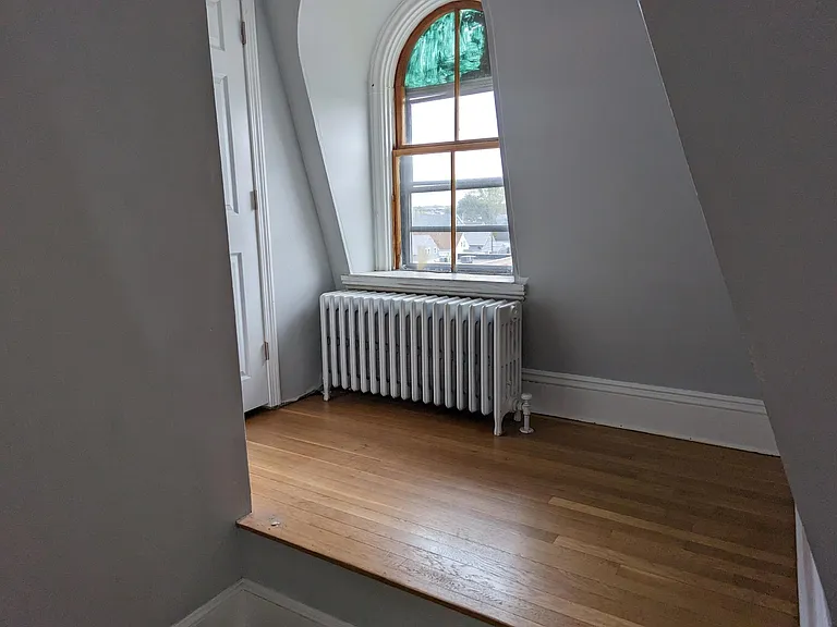 141 Allen St #3W — Photo 3