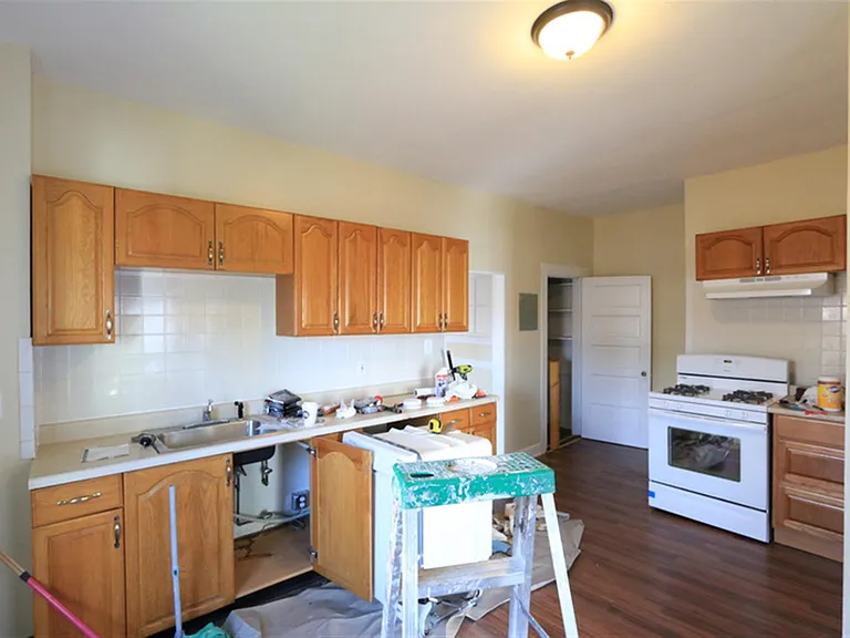 57 Bishop Allen Dr #2F — Photo 1