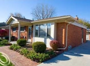 14055 Denne St, Livonia, MI 48154