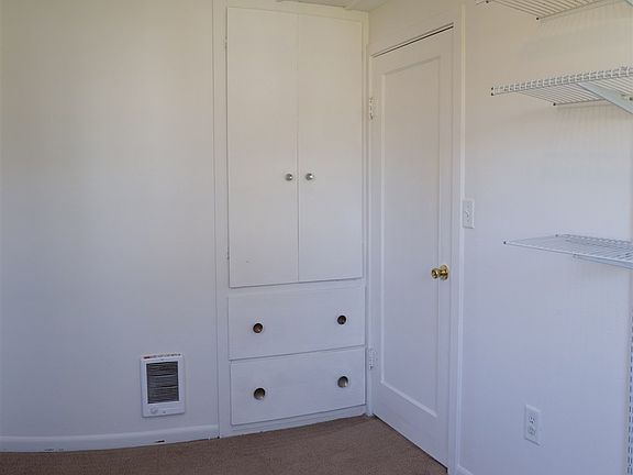 5th image of 1737 E Crown Ave