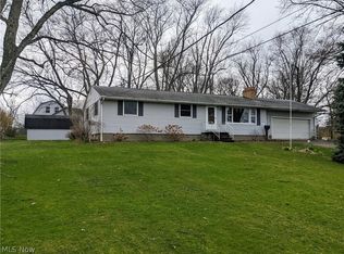 6181 Paris Ave, Louisville, OH 44641
