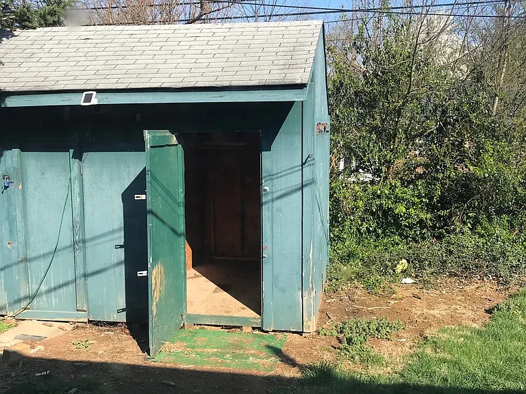 1811 Dalton Ct — Photo 16
