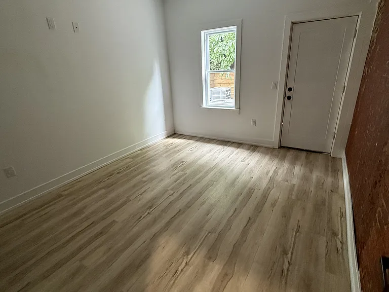 1222 W Hilton St #1 — Photo 8
