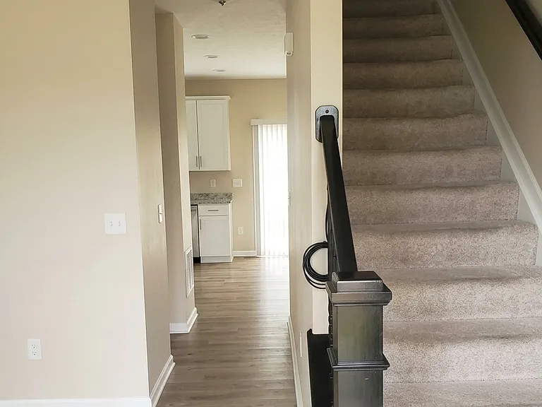 304 Gray Fox Ct — Photo 8