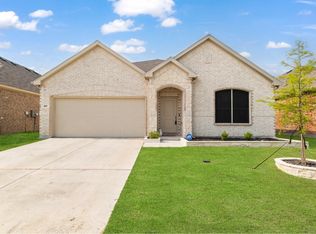 221 Ardsley Ln, Princeton, TX 75407