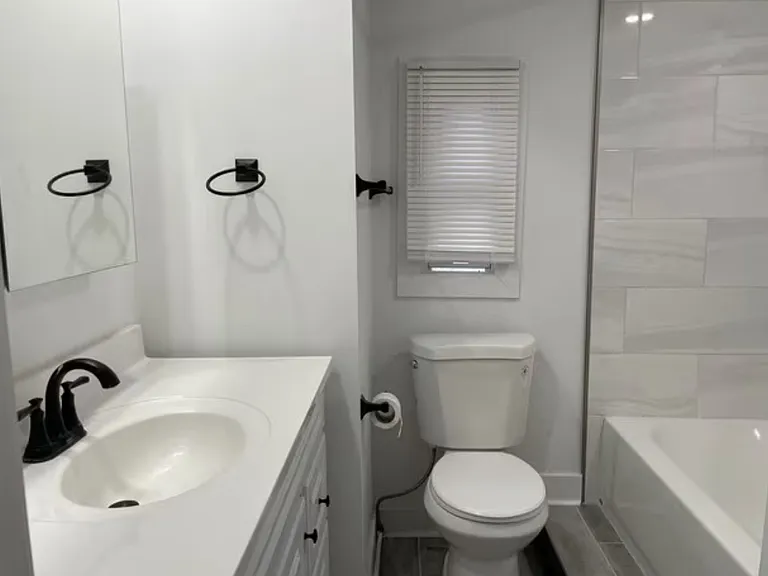 155 W Main St #3 — Photo 4