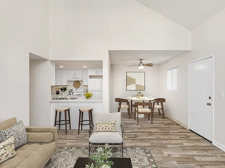 Sommerset Apartments — Photo 14