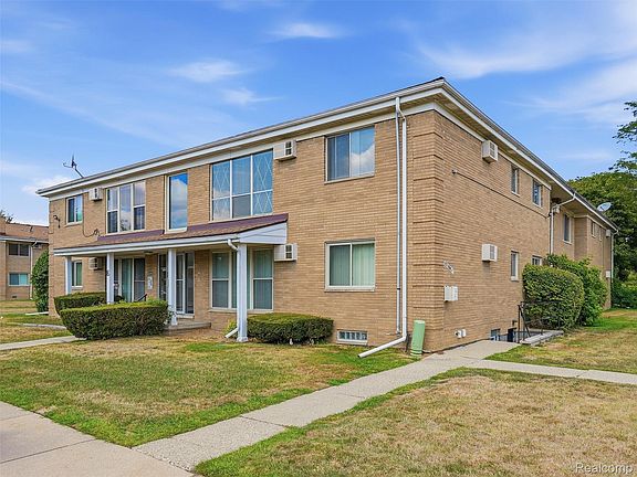 2nd image of 26345 W 7 Mile Rd APT 229